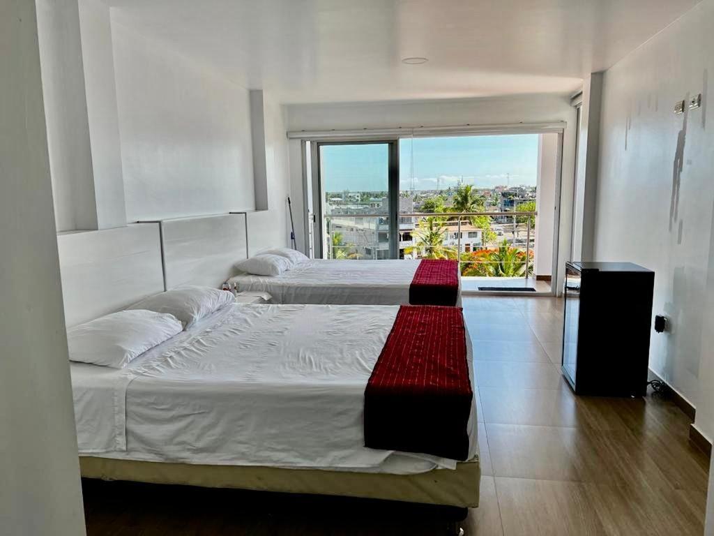 Sumaq House, A New Suite With The Ocean View Puerto Ayora  Esterno foto